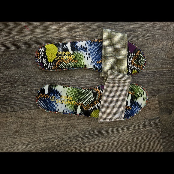 snake print sandals with diamond - Picture 1 of 2